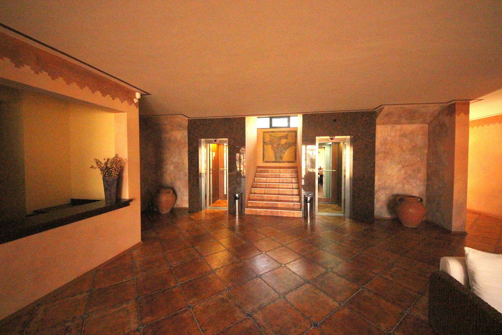 Menada Villa Bonita Apartments Slântsjev Brjag Eksteriør bilde