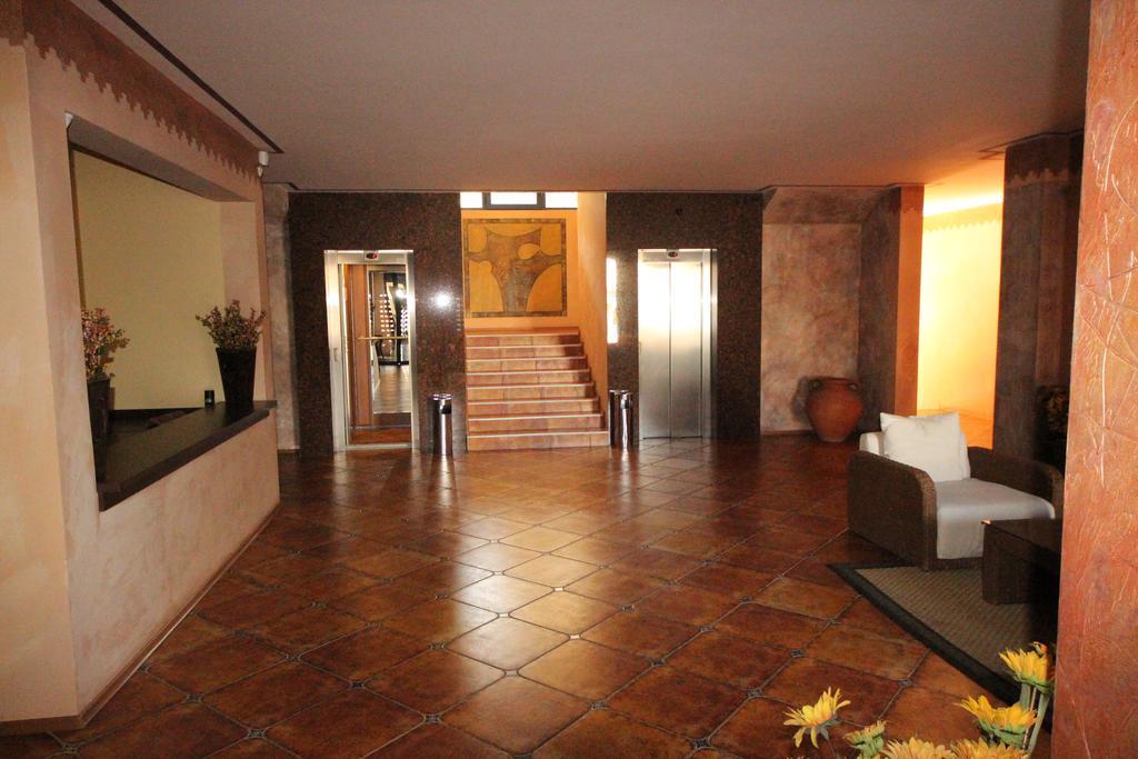 Menada Villa Bonita Apartments Slântsjev Brjag Eksteriør bilde